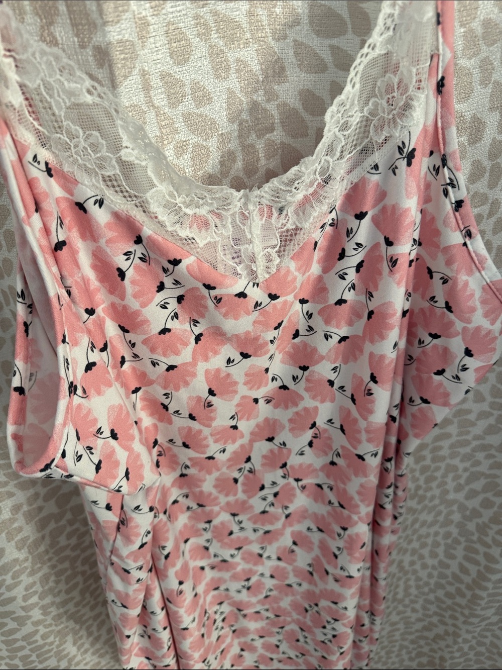 Floral Lace-Trim Pink Slip Chemise - Picture 2 of 4